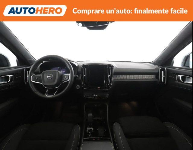 VOLVO XC40 B4 AWD automatico Plus Dark