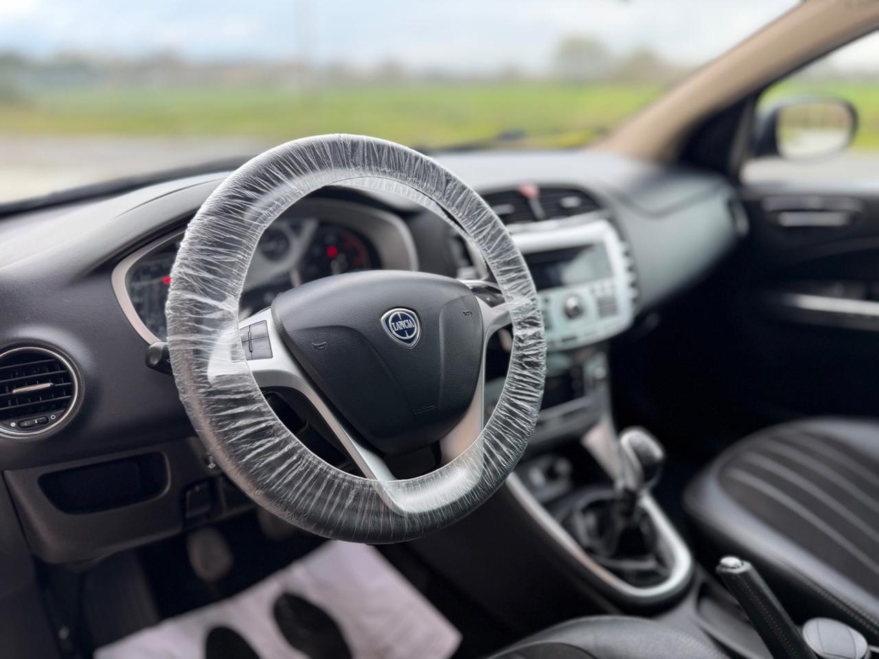 Lancia Delta 1.6 MJT DPF Gold