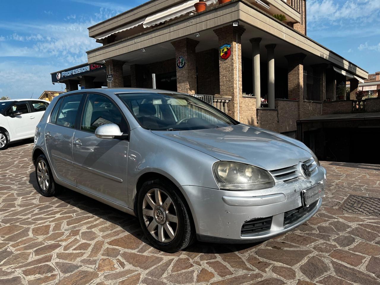 Golf 2.0 16V TDI 5p. Comfortline