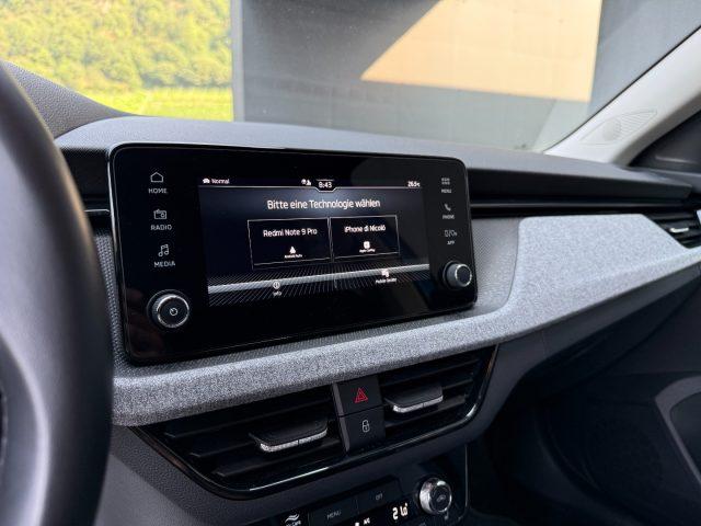 SKODA Kamiq 1.0 TSI DSG Black Dots Camera LED DAB+ Keyless