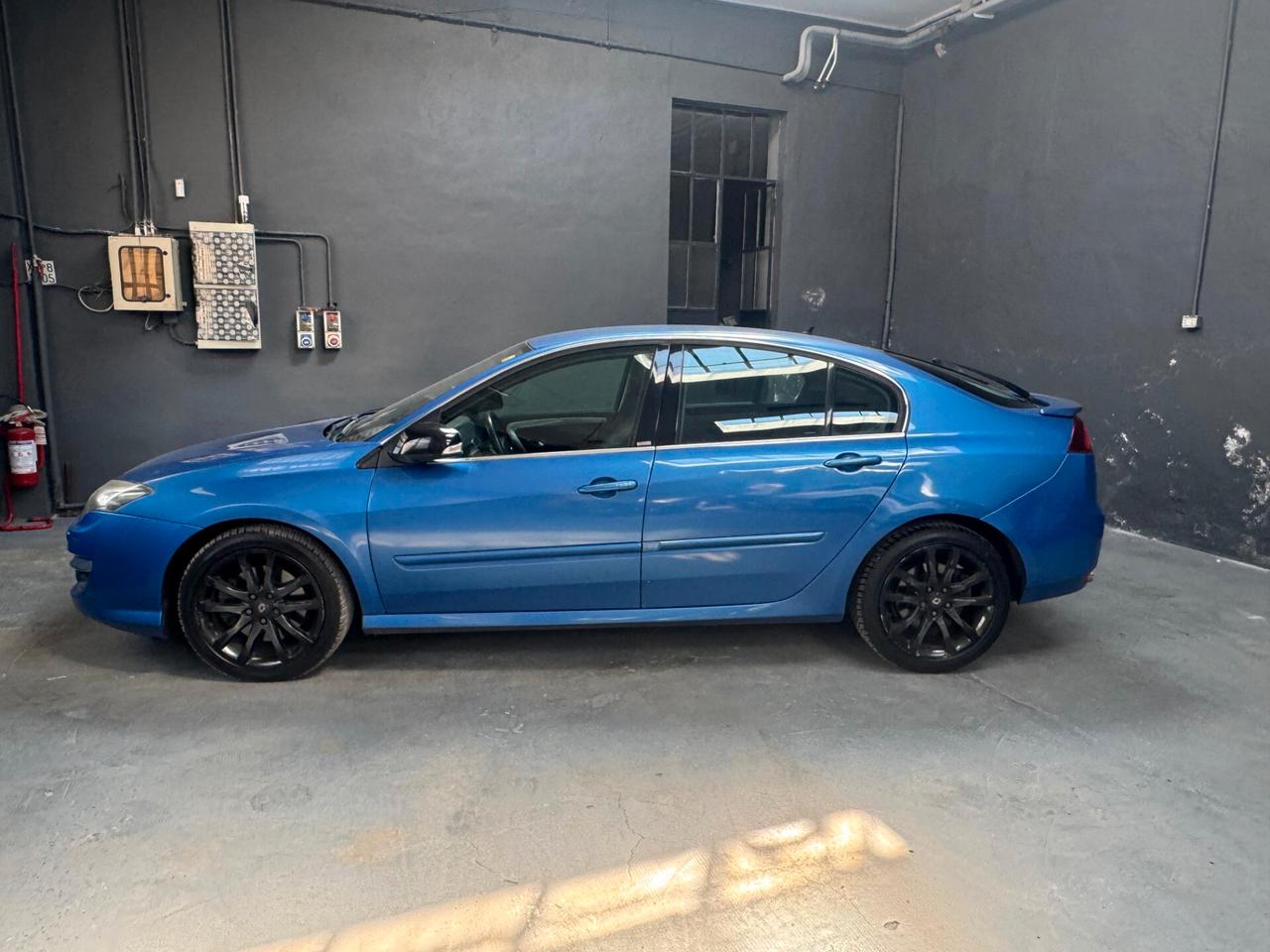 Renault Laguna 2.0 dCi 175CV SPORT 4Control