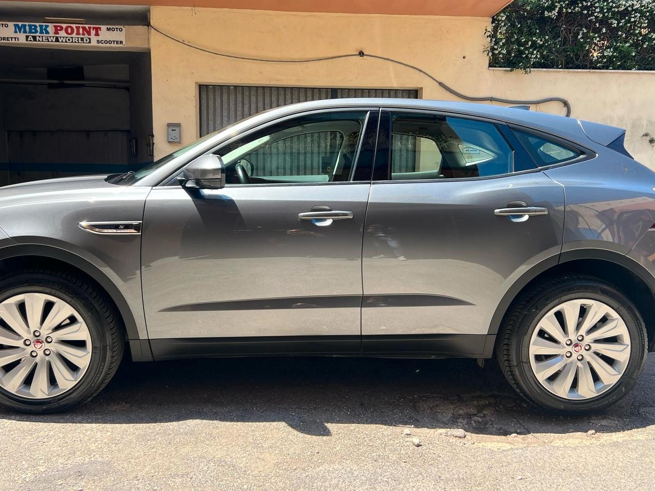 Jaguar E-Pace 2.0D 150 CV R-Dynamic S