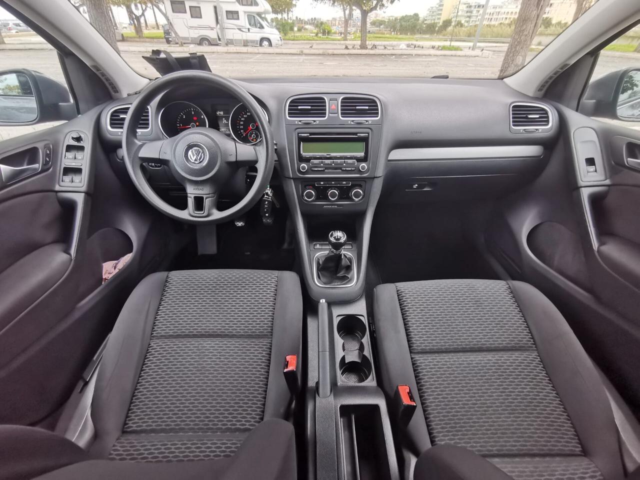 Volkswagen Golf 1.6 TDI 5p. Comfortline - 2011