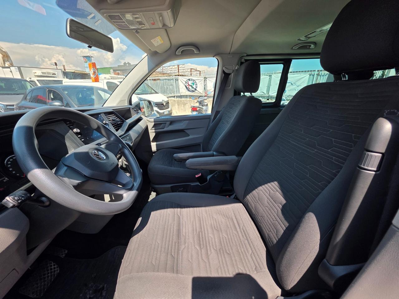 Volkswagen Caravelle 2.0 TDI 199CV DSG PL Cruise