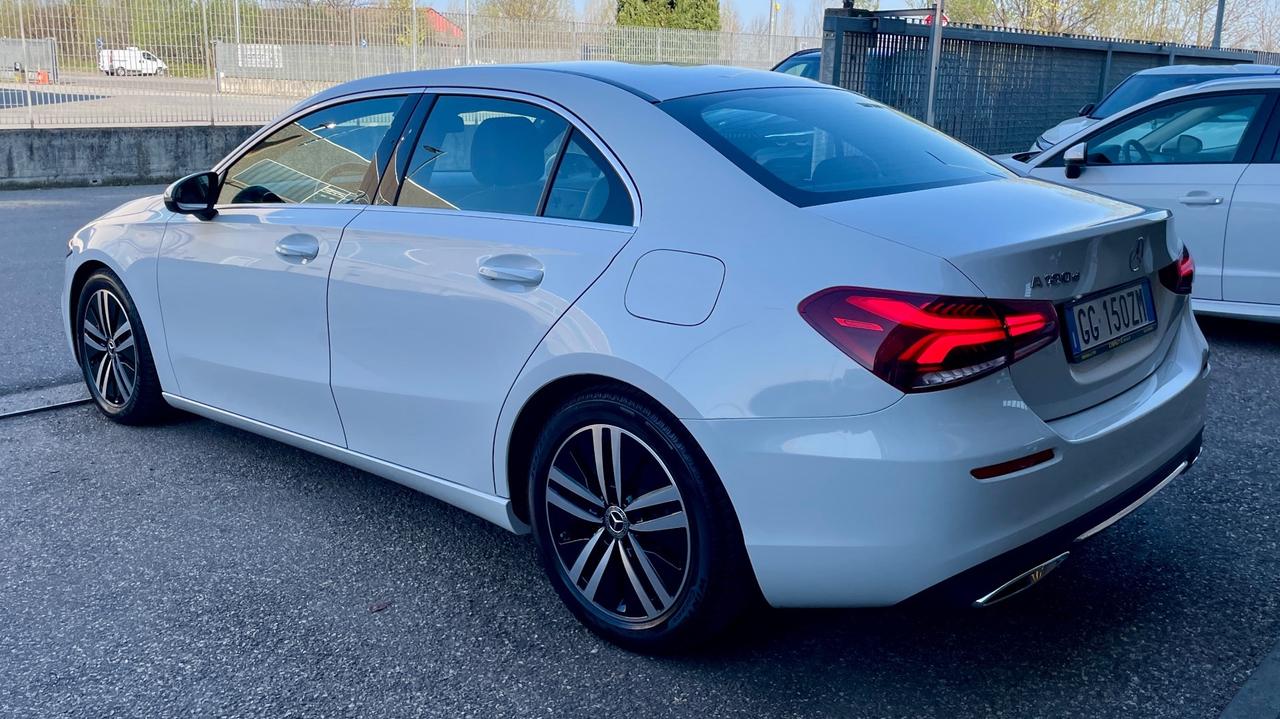 MERCEDES-BENZ CLASSE A180 2.0 PREMIUM 116CV - FULL LED, VIRTUAL COCKPIT, PELLE, NEOPATENTATI