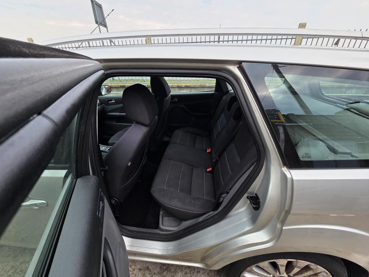 Ford Focus 1.6 Ti-VCT (115CV) SW Tit. UNICO PROP-neopatentata