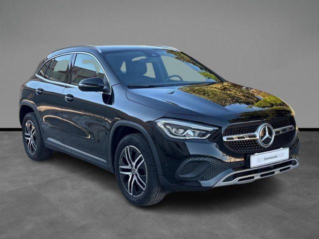 MERCEDES-BENZ GLA 180 d Automatic Sport
