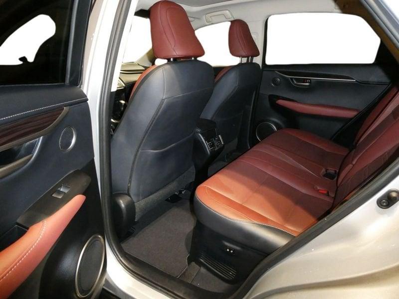 Lexus NX NX Hybrid 4WD Luxury