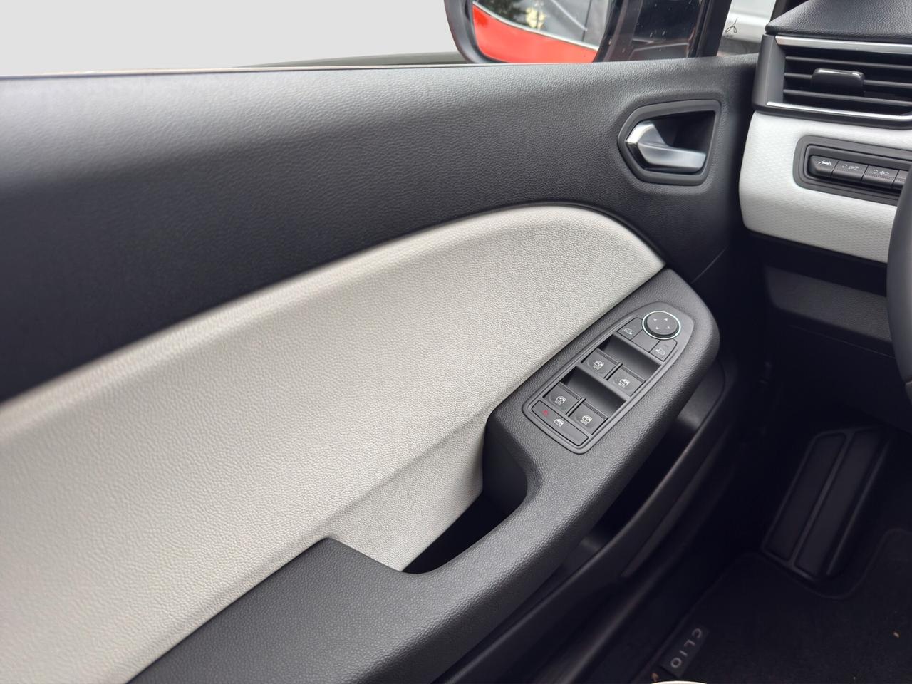 Renault Clio Full Hybrid E-Tech 145 CV 5 porte Techno