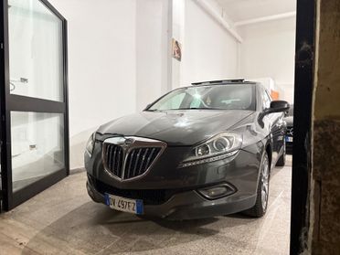 Lancia Delta 1.6 MJT DPF Platino