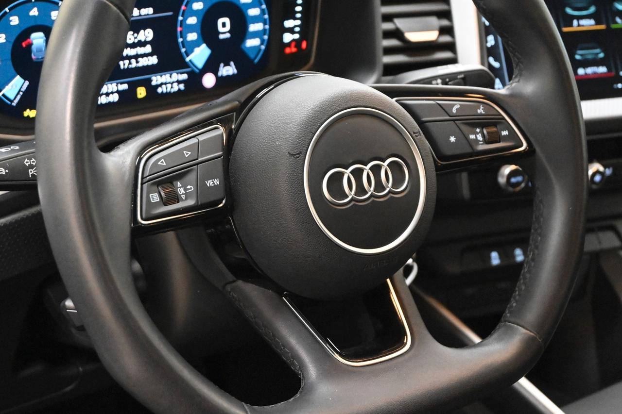 AUDI A1 2ª serie A1 SPB 30 TFSI Identity Black