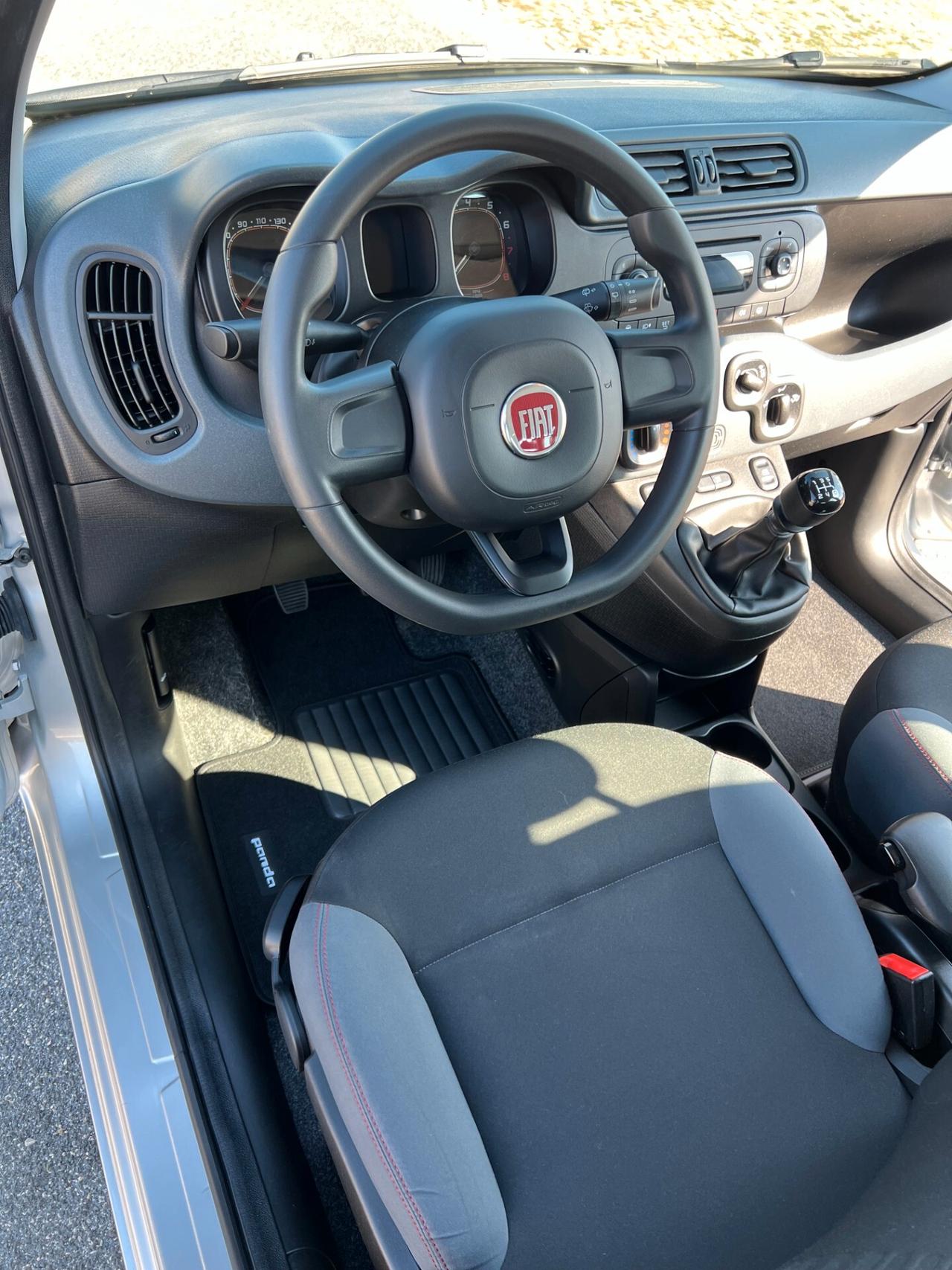 Fiat Panda 1.2 Easy SOLO 18.500 km! Neopatentati