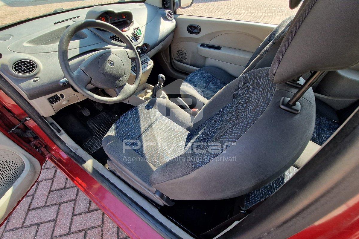 RENAULT Twingo 1.2 8V Dynamique
