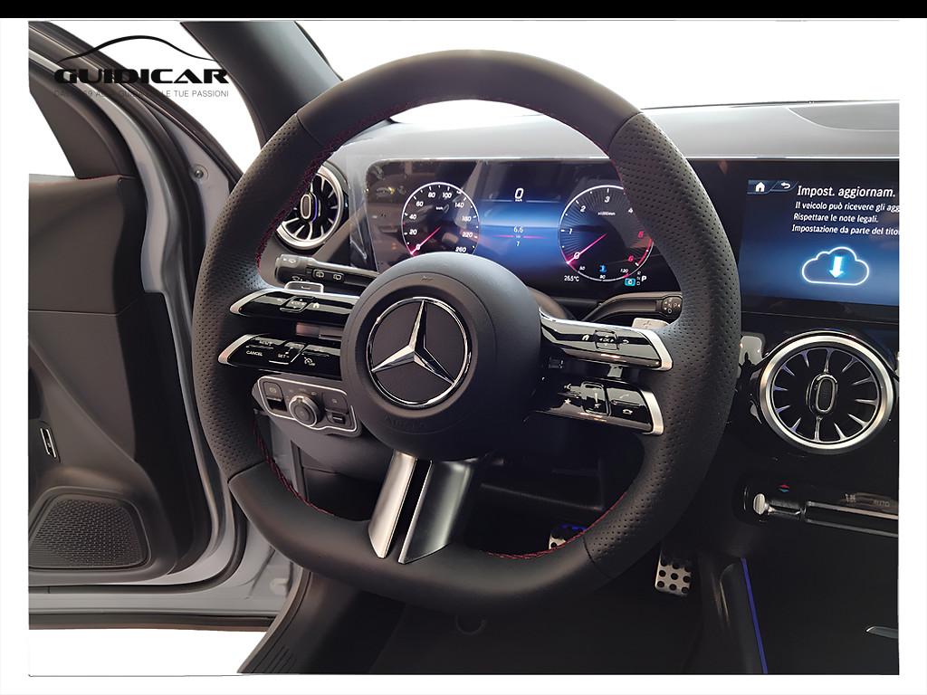 Mercedes-Benz NUOVA GLA GLA 180d Automatic