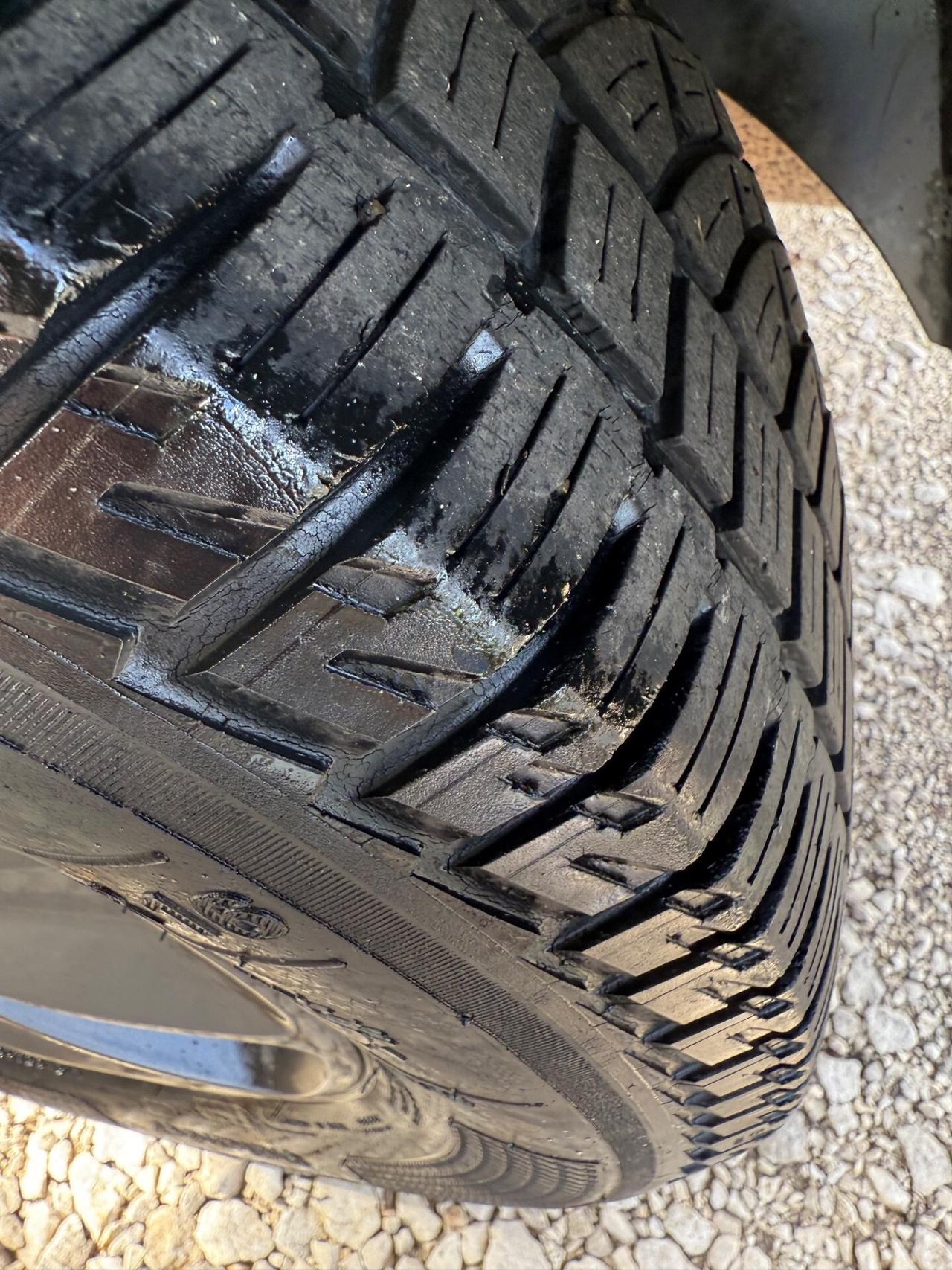 Dacia Duster 1.6 105cv GPL km certificati neopaten