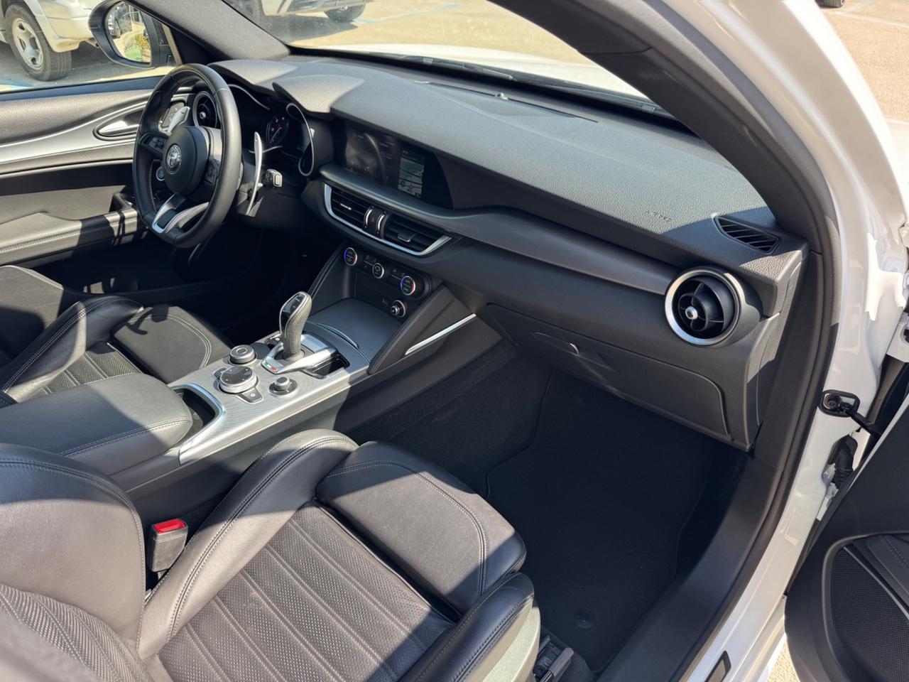 Alfa Romeo Stelvio 2.2 Turbodiesel 210 CV AT8 Q4 Veloce