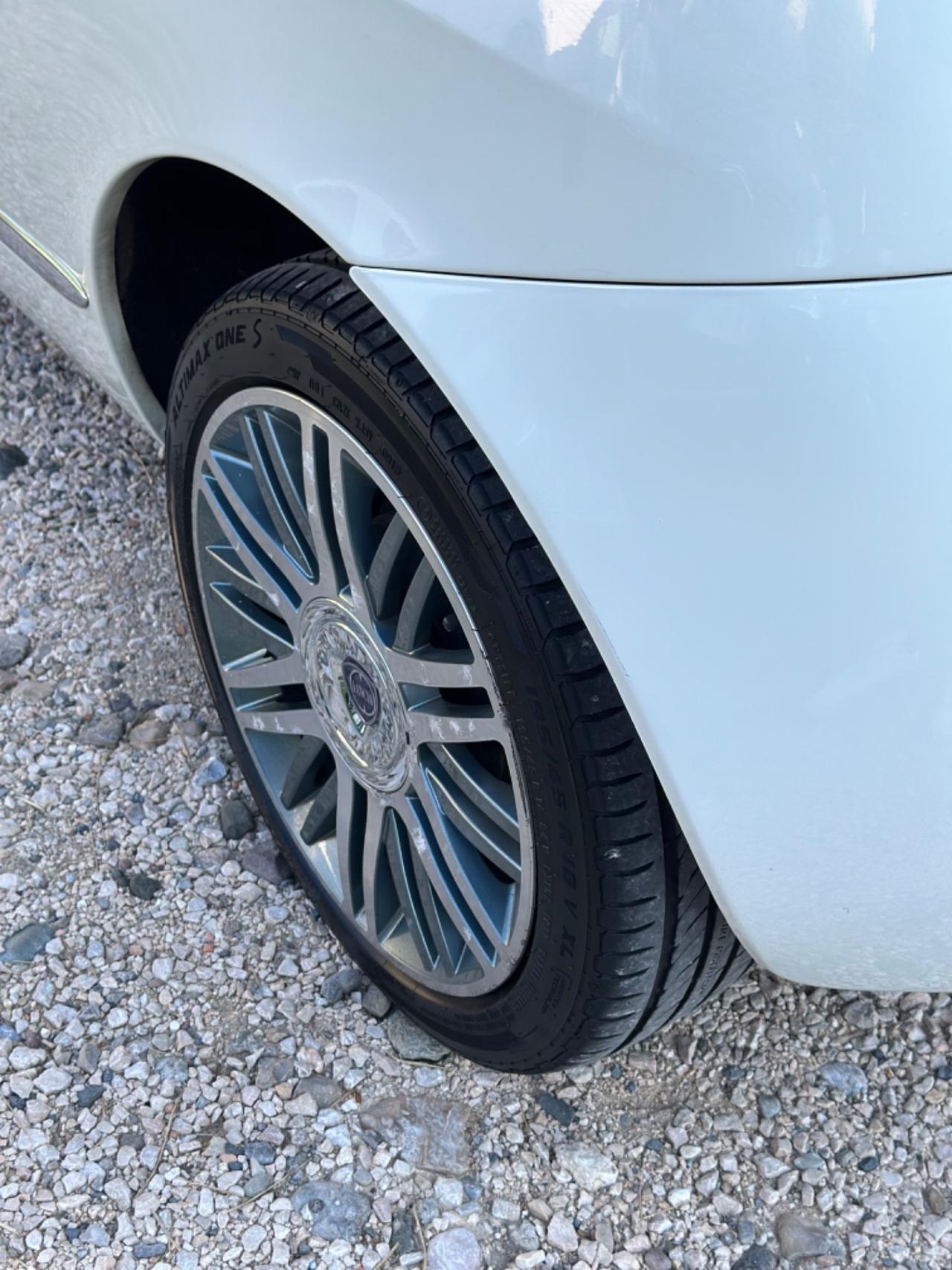 Lancia YPSILON 1.2 69 CV UNYCA KMCERT GARANZ UNICOPR