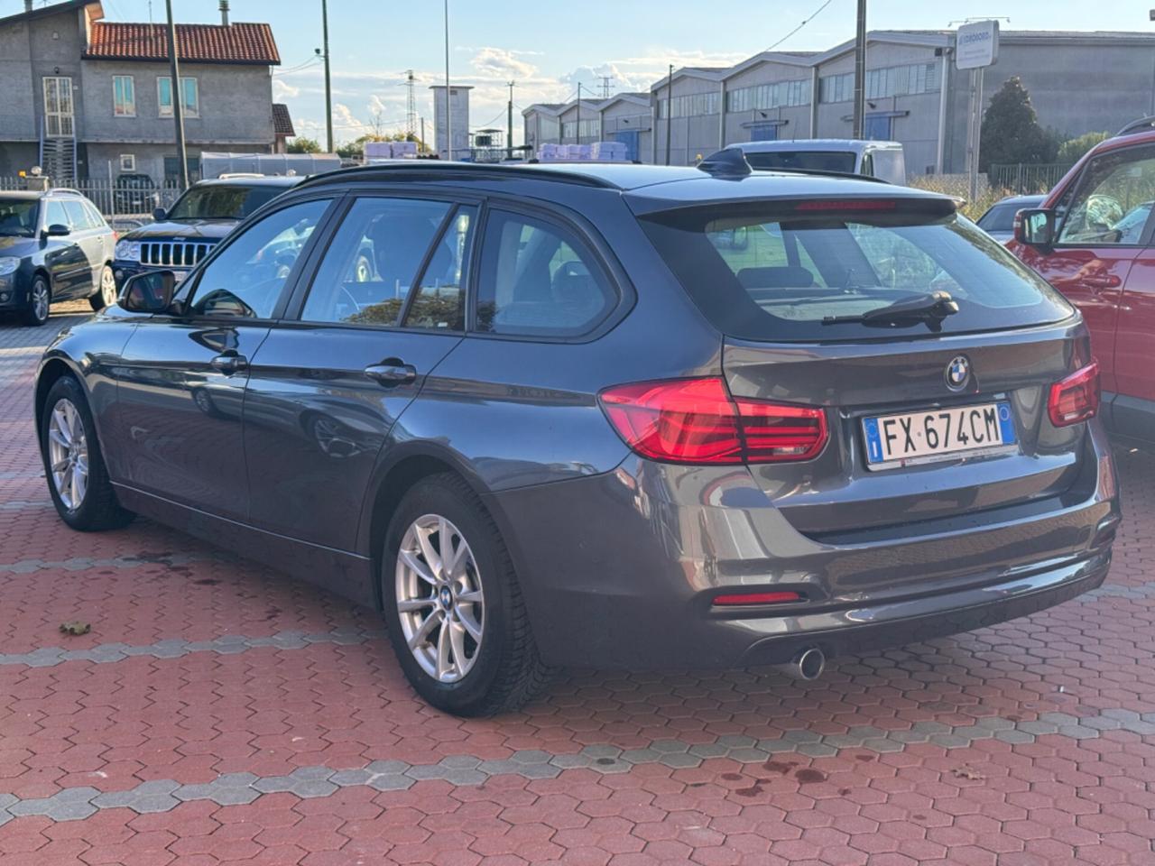 Bmw 318 318d Touring Business Advantage aut.