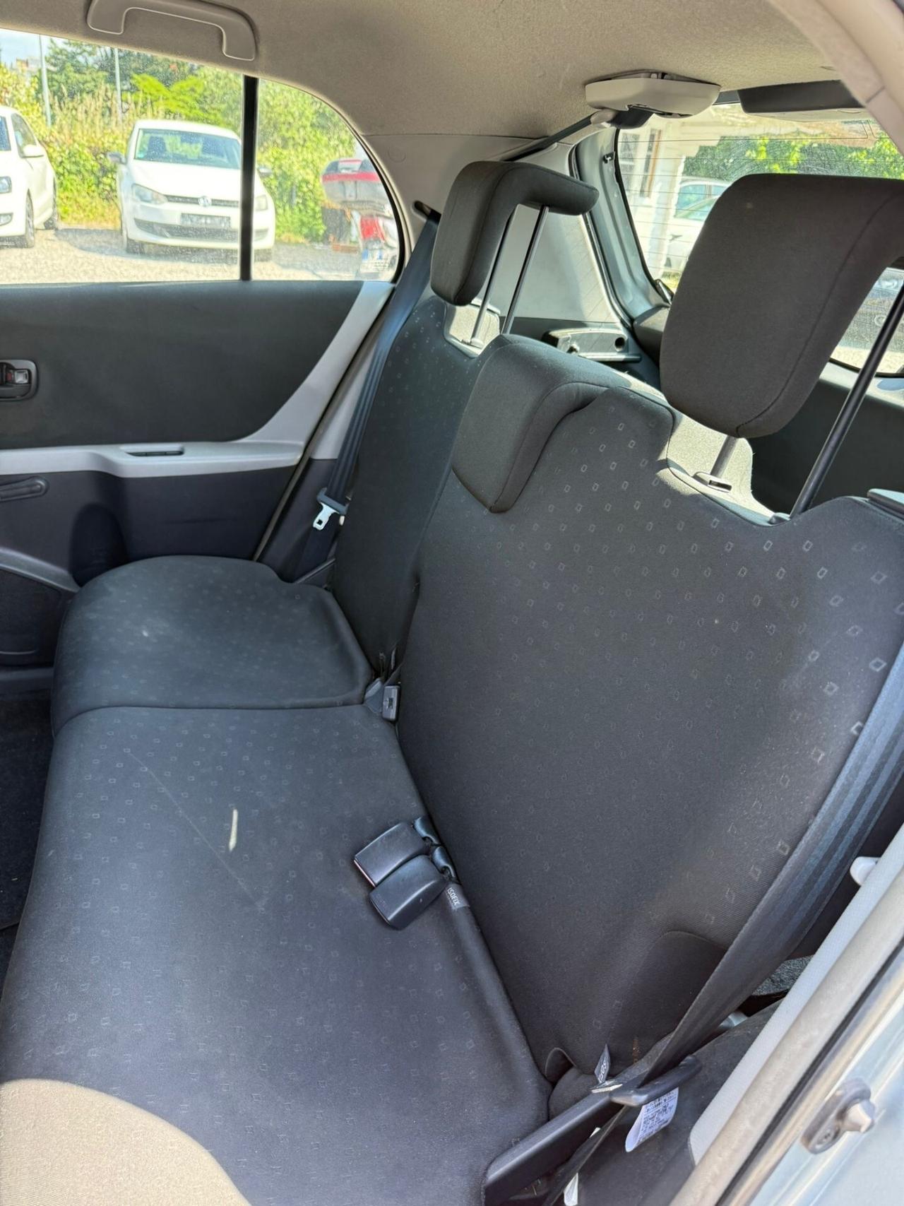 Toyota Yaris 1.4 D-4D 5 porte Sol