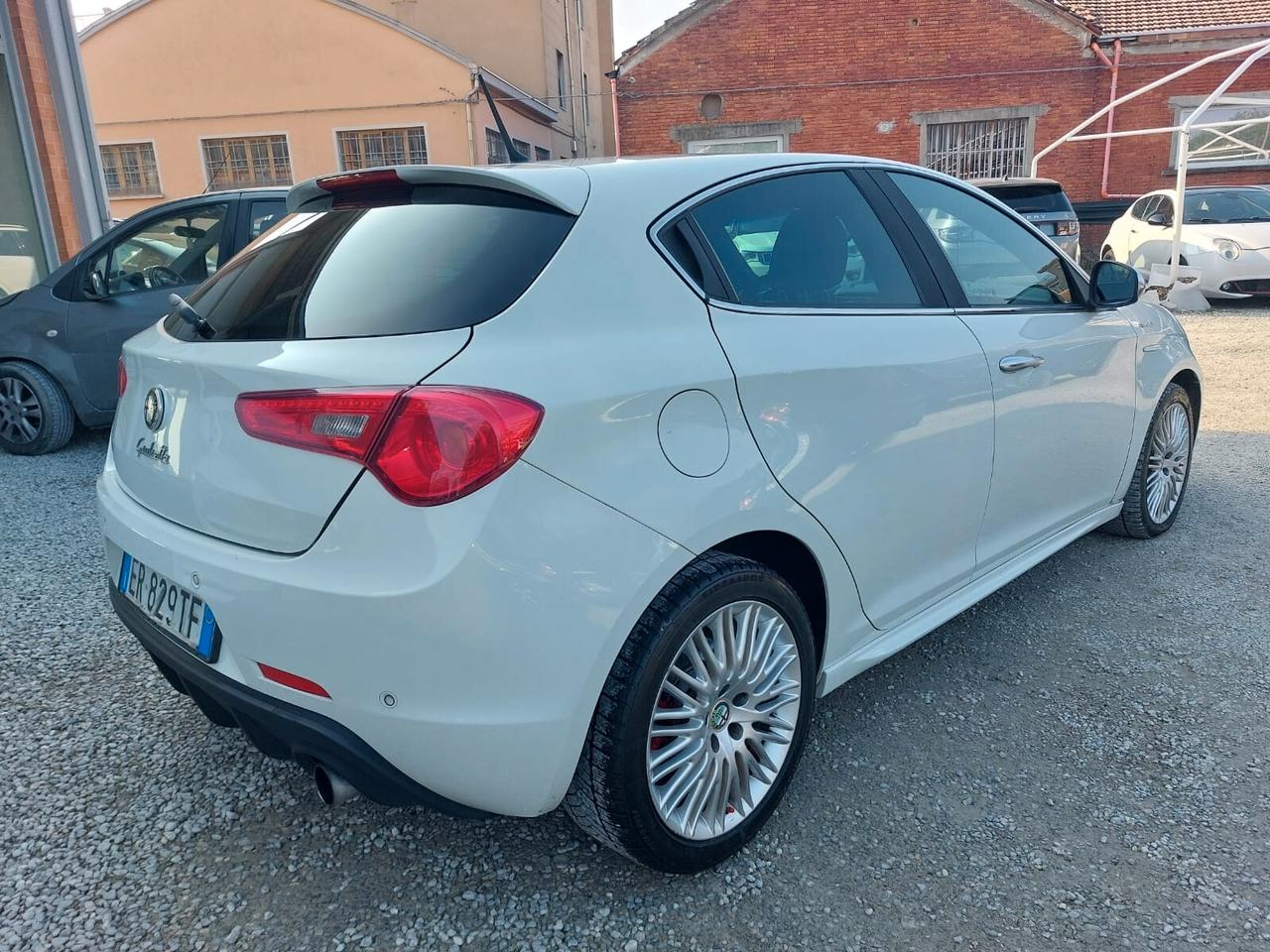 Alfa Romeo Giulietta 2.0 JTDm-2 170 CV TCT STUPENDA