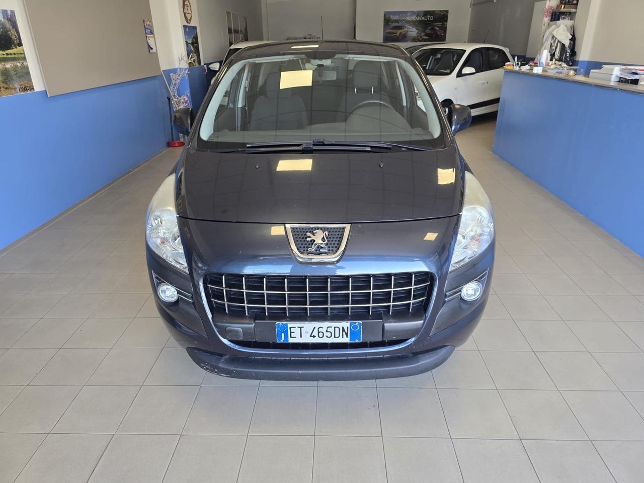 Peugeot 3008 1.6 HDi 115CV Business