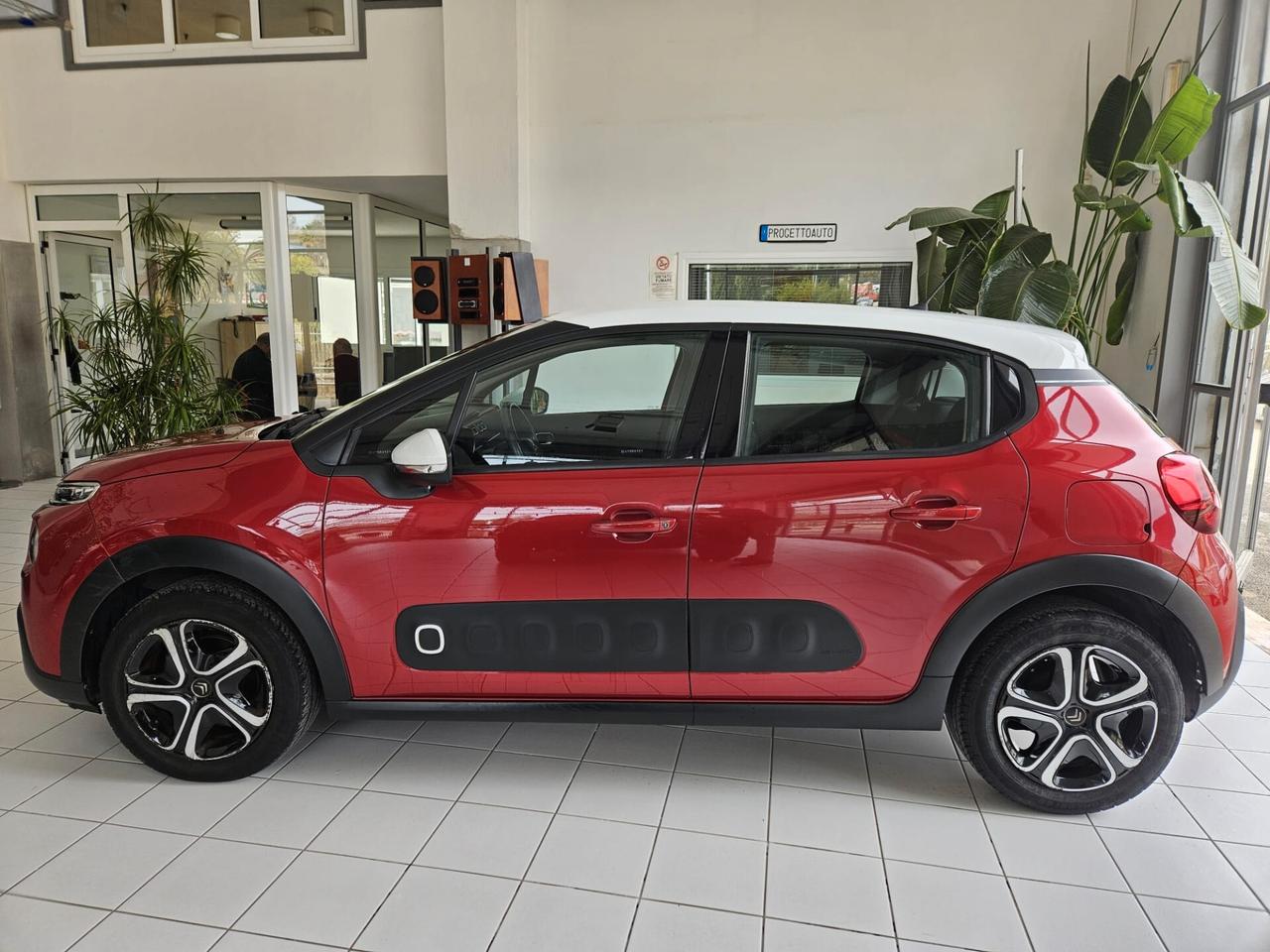 Citroen C3 PureTech 82 Shine