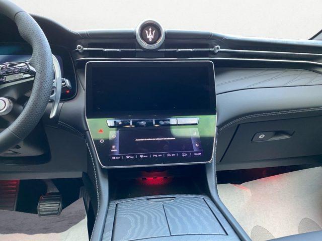 MASERATI Grecale MHEV 250 CV AWD MY25