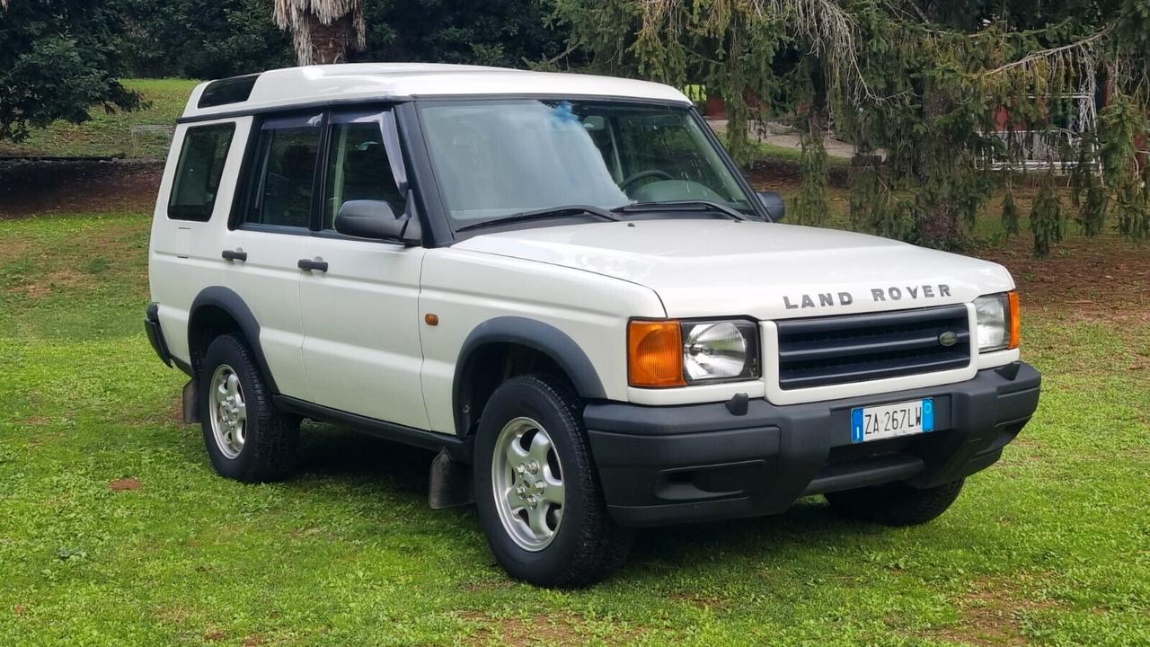 Land Rover Discovery 2.5 Td5 5 porte 2001 LEGGI TESTO