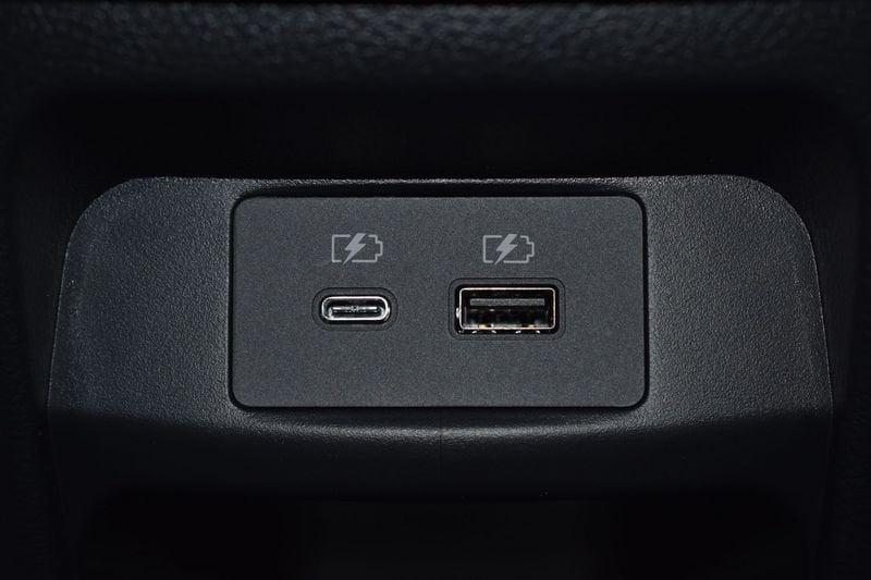 Nissan Juke Juke 1.0 DIG-T 114 CV N-Connecta