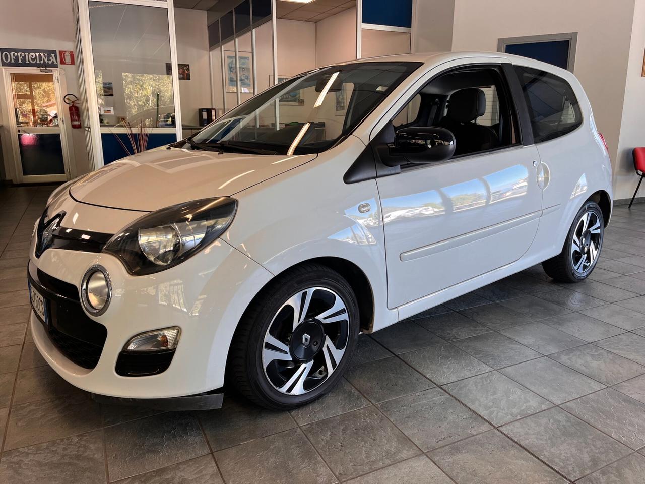 Renault Twingo 1.2 LIVE-CAMBIO AUTOMATICO-NEOPATENTATI