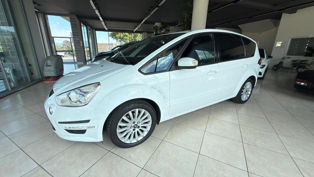 Ford S-Max 2.0 TDCi 163CV New Titanium