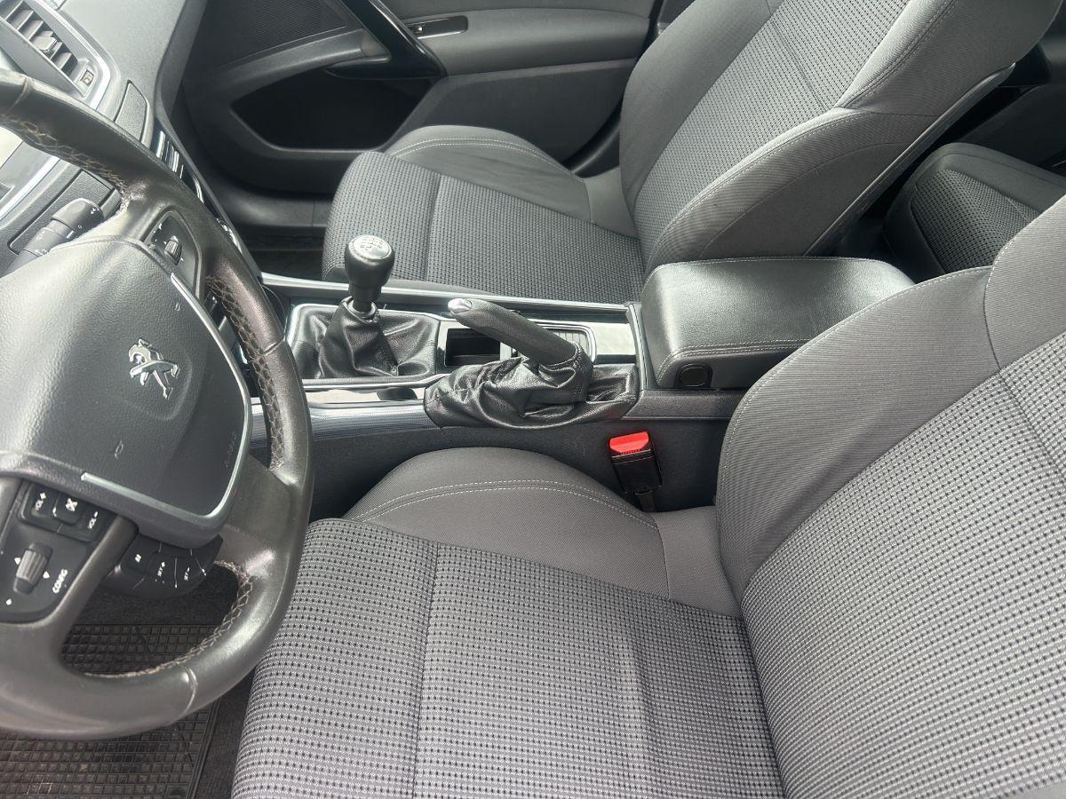 PEUGEOT - 508 SW SW 2.0 hdi Allure navi 140cv my15