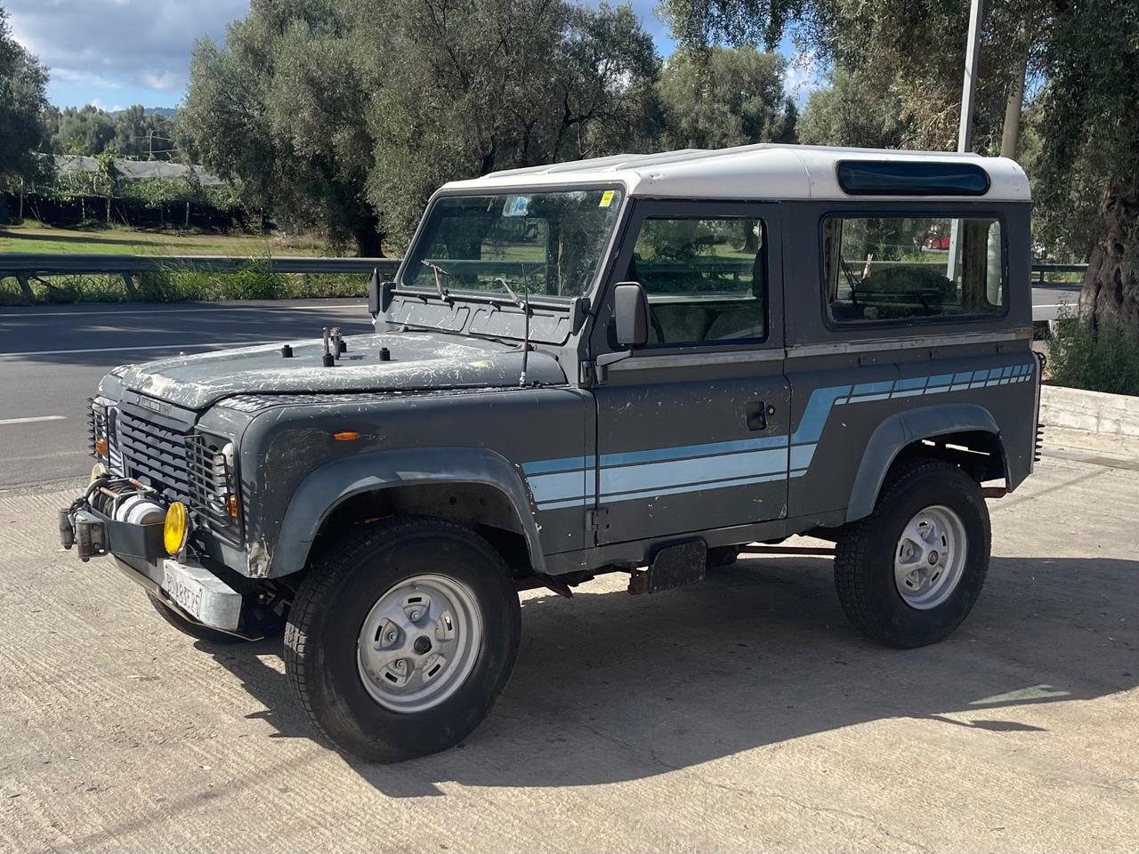 Land Rover Defender 90 diesel Hard-top
