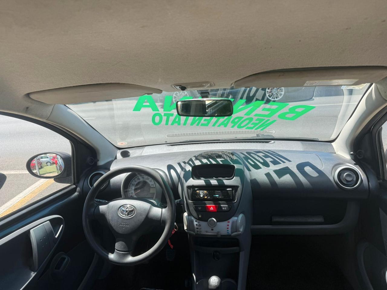 Toyota Aygo 1.0 12V VVT-i 5 porte Now - Anno 2011 -