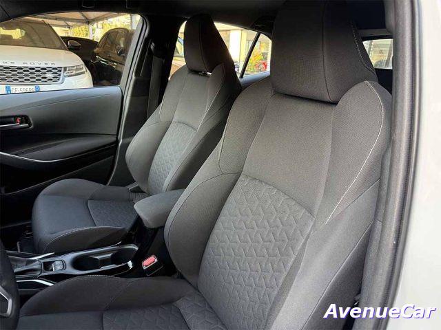 TOYOTA Corolla 1.8h Active cvt TELECAMERA CARPLAY PREZZO REALE