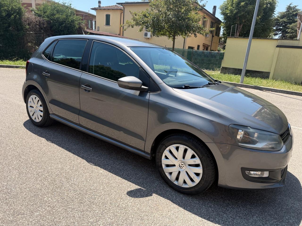 Volkswagen Polo 1.4 - NEOPATENTATI - 12 MESI DI GARANZIA -