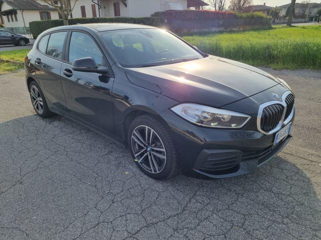 BMW 116 d 5p. Business Advantage