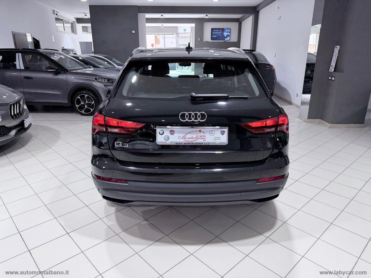 AUDI Q3 35 TDI Business ADVANCED