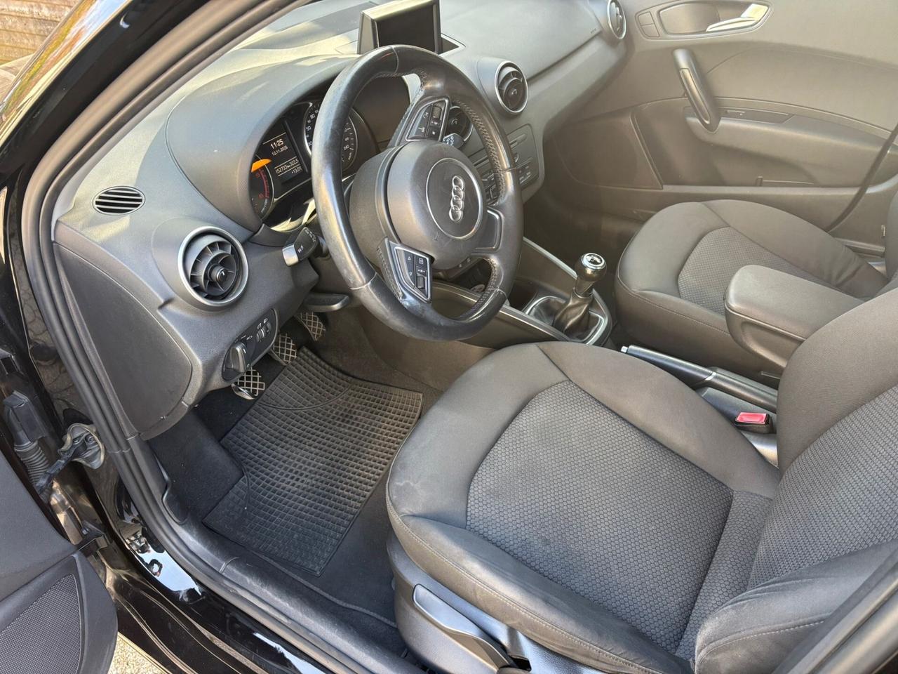 Audi A1 1.6 TDI Attraction