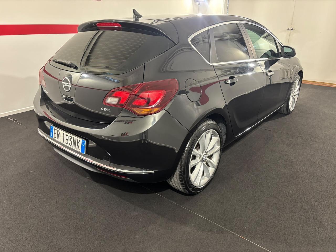 Opel Astra 1.7 CDTI 130CV 5 porte Cosmo
