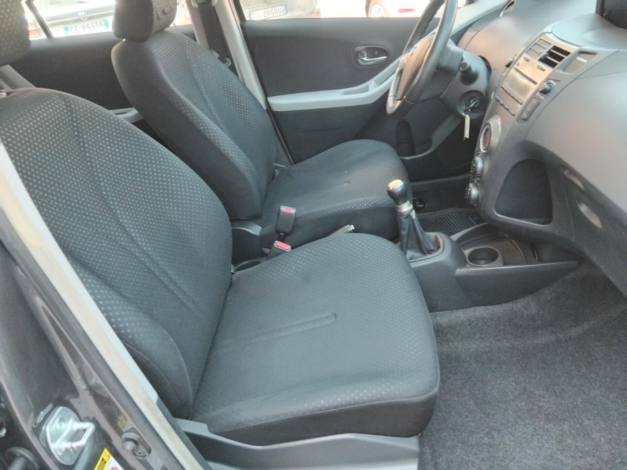 TOYOTA YARIS 1.0 SOL CLIMA 5 PORTE