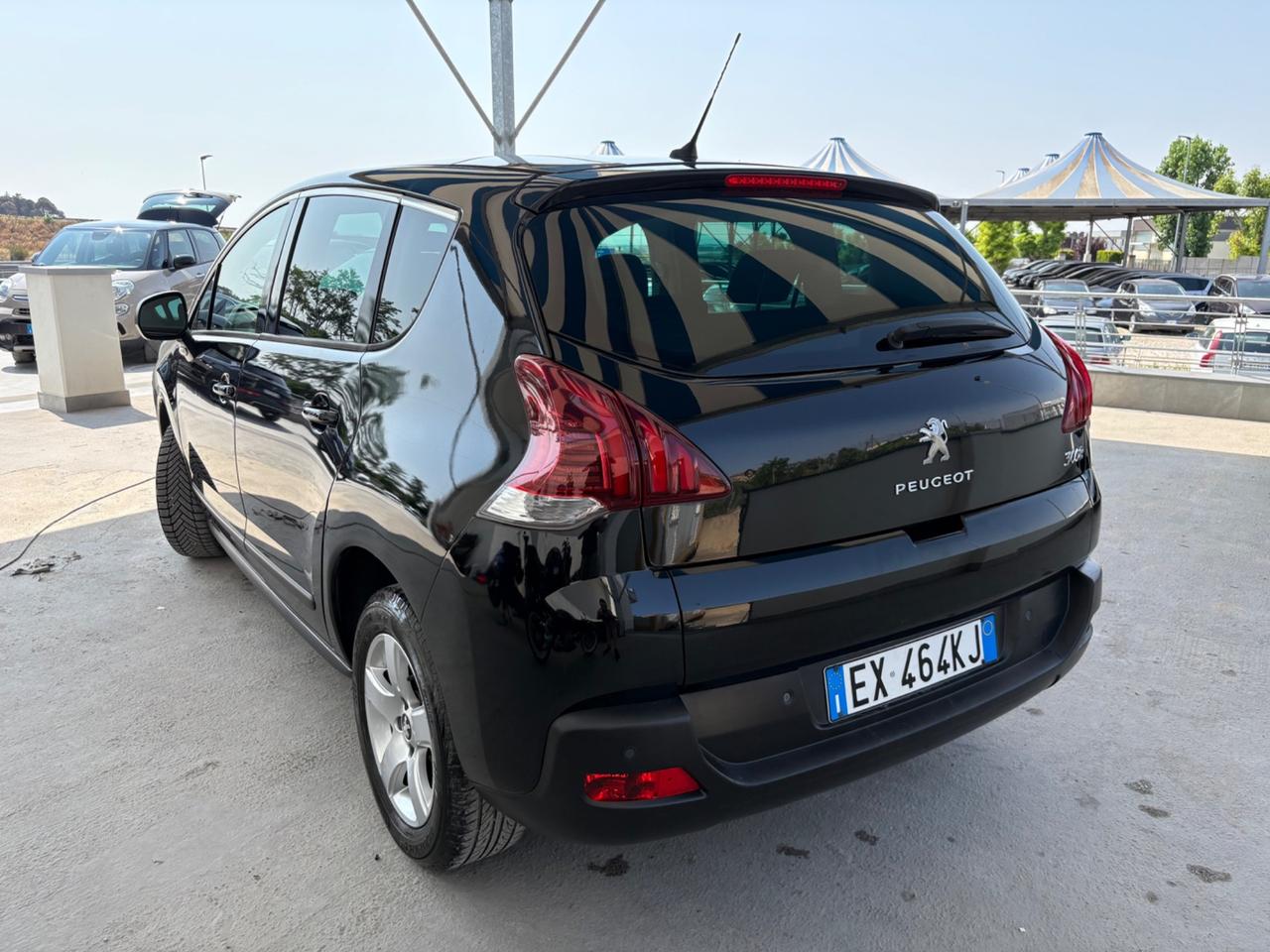 Peugeot 3008 1.6 HDi 115CV Business