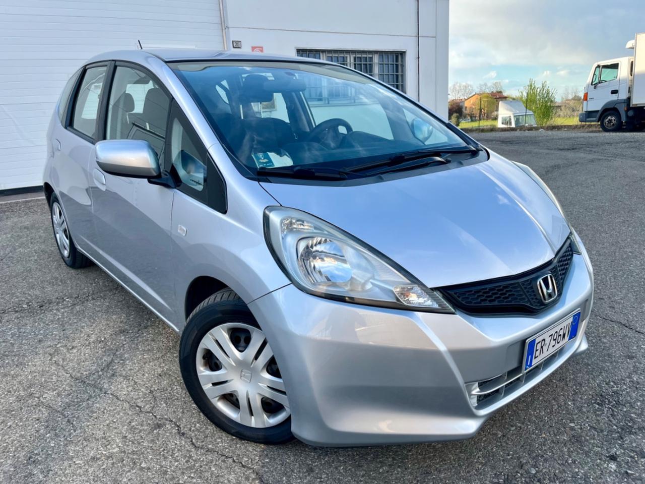 Honda Jazz 1.2benz 2013 95.000km per neopatentati