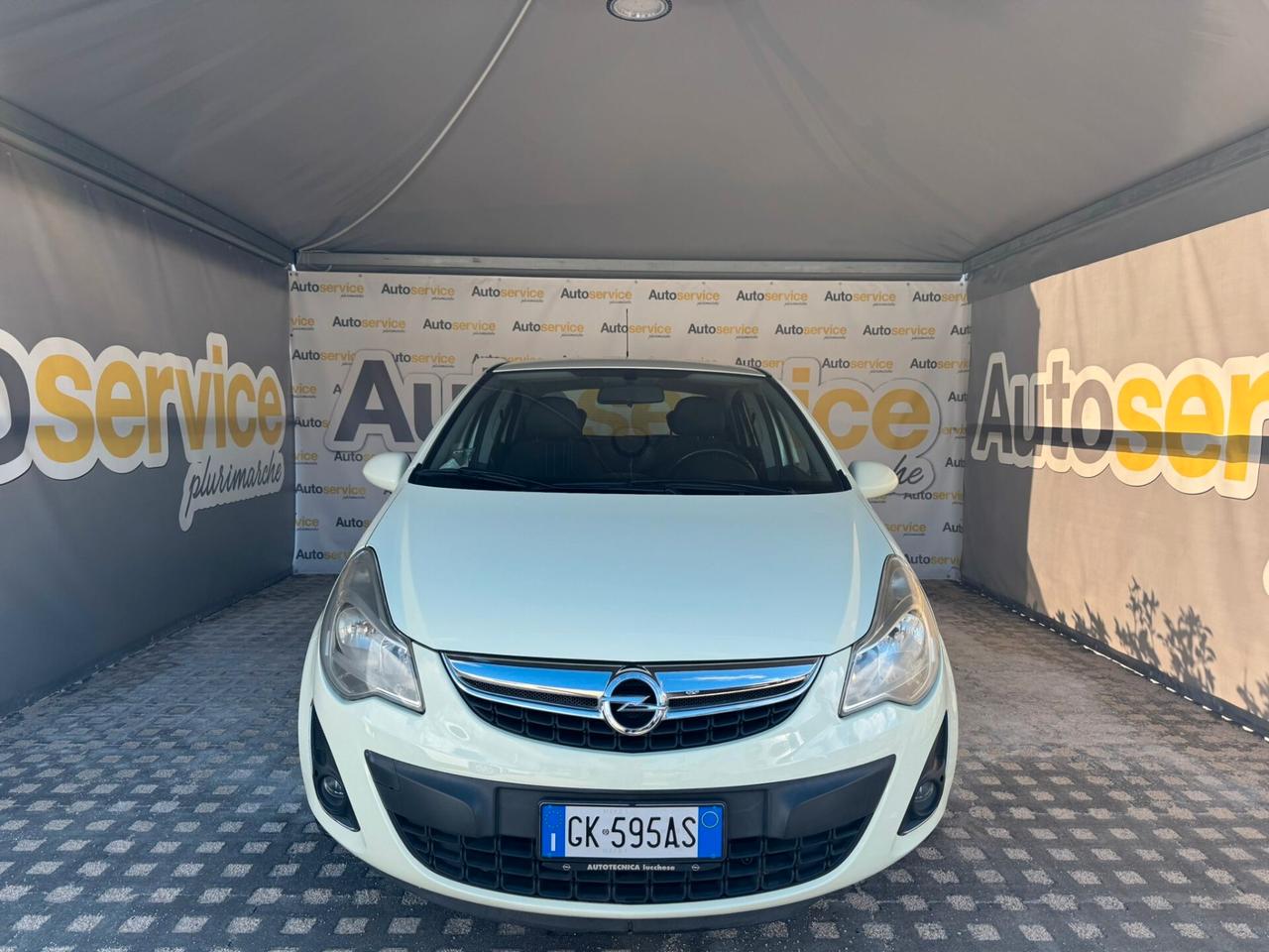 Opel Corsa 1.2 benzina