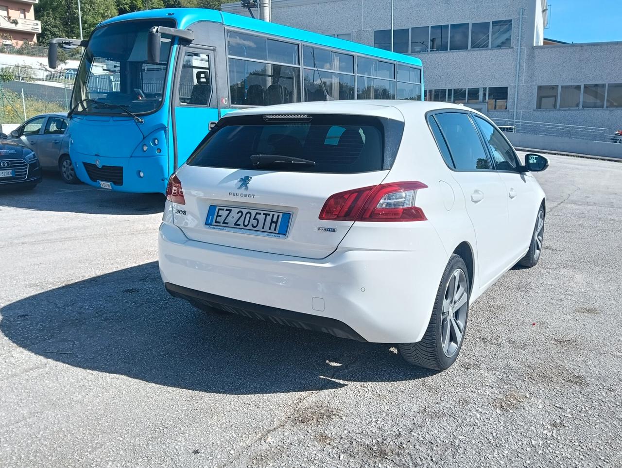 Peugeot 308 BlueHDi 120 S&S Active