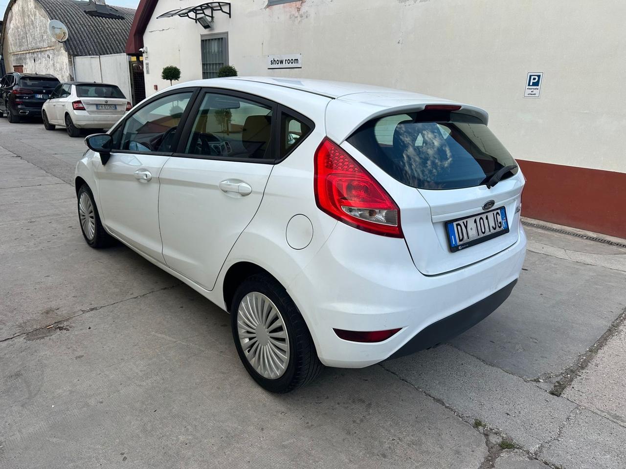 Ford Fiesta 1.4 5 porte Bz.- GPL Titanium