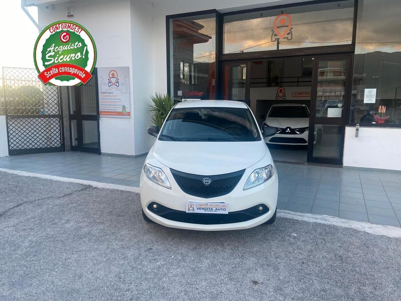 Lancia Ypsilon 1.2 69 CV Elefantino Blu KM 33.000