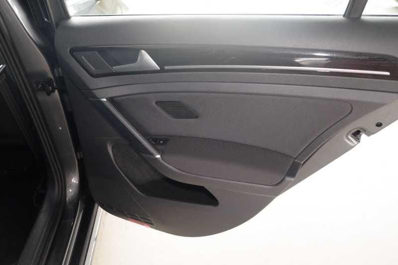 Volkswagen Golf BV5 - 7 VARIANT VARIANT 2.0 TDI EXECUT DSG 150CV