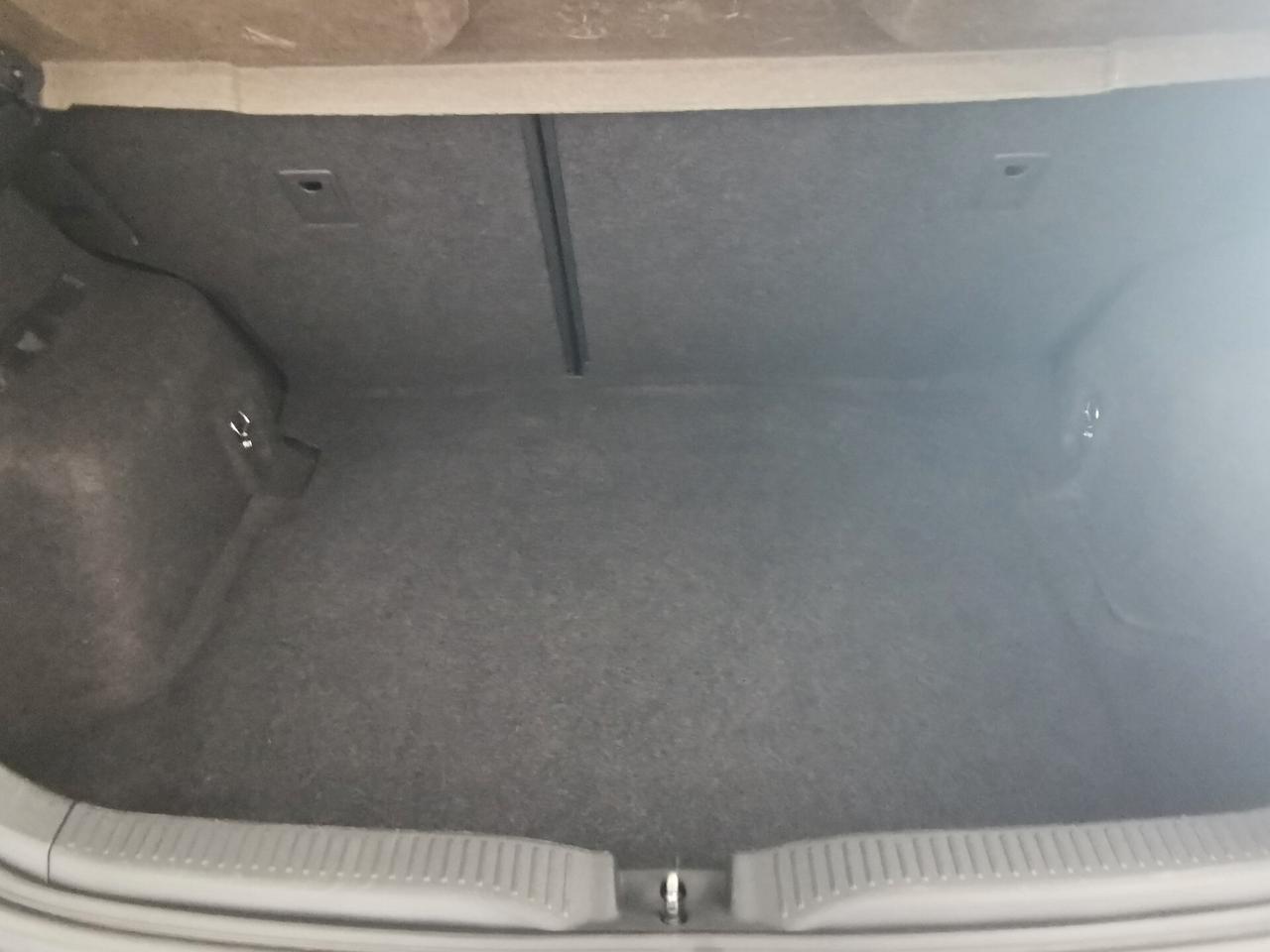 Toyota Auris 1.4 D-4D 5 porte Sol