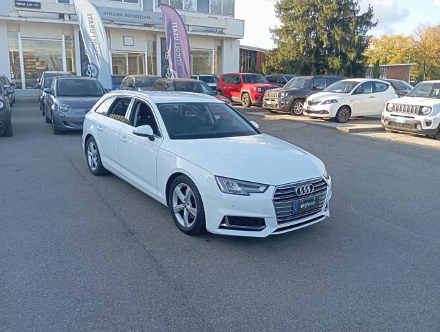 AUDI A4 *PROMO* Avant 30 TDI S tronic Business Sport